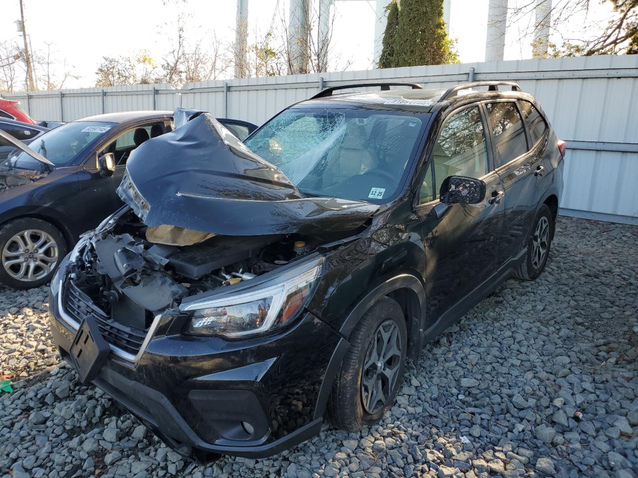 SUBARU FORESTER PREMIUM