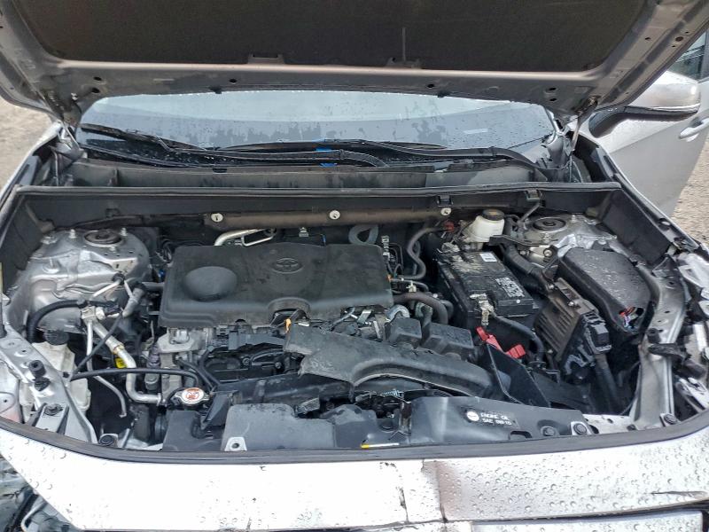 2022 TOYOTA RAV4 XLE P #3296214412