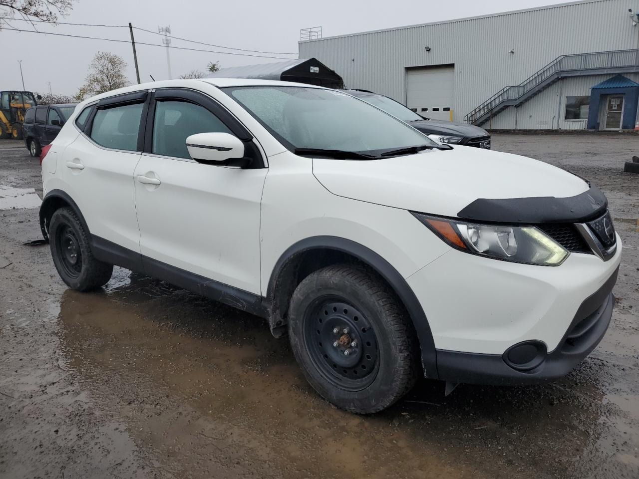 NISSAN ROGUE SPORT S