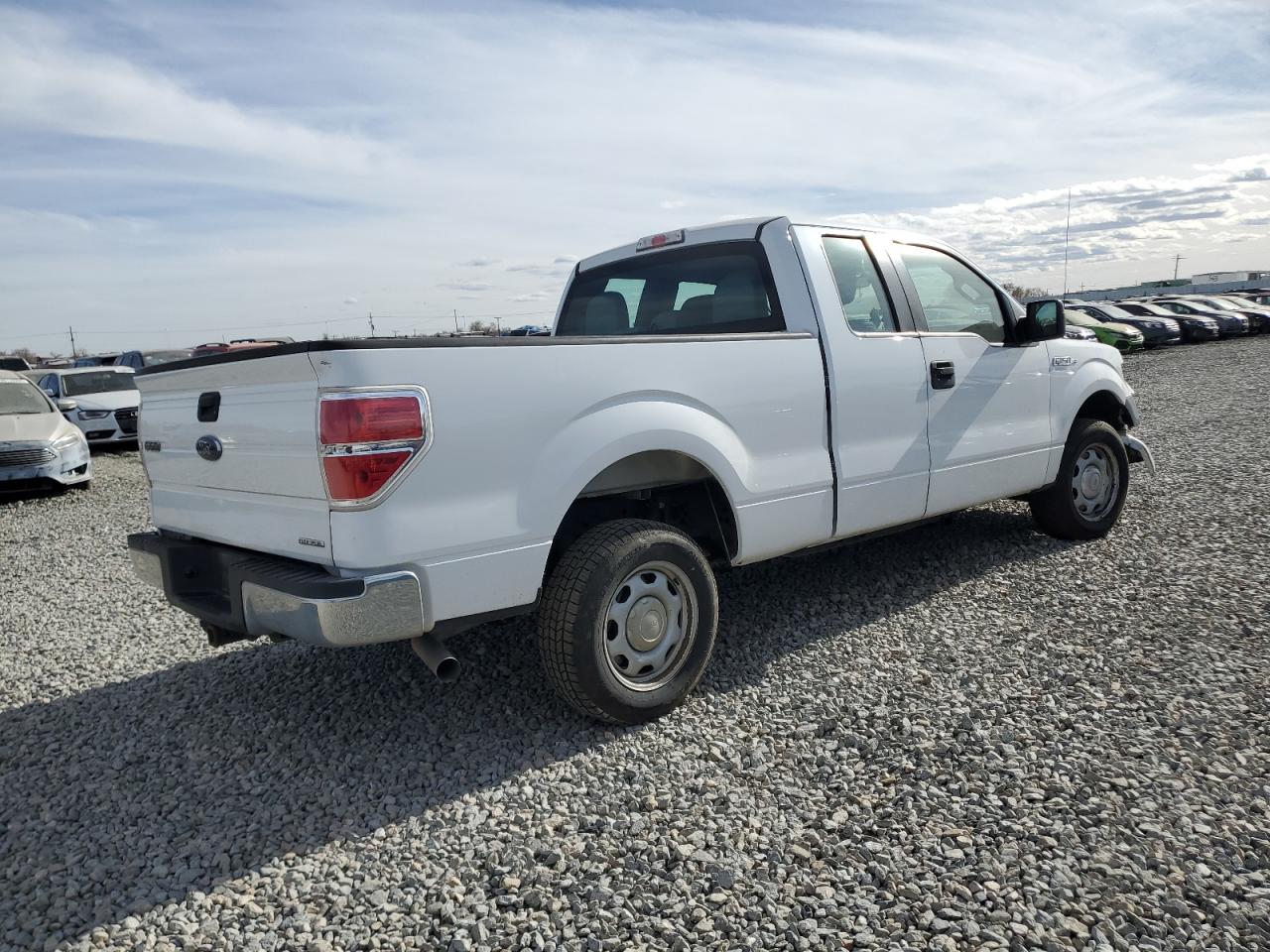 FORD F-150 SUPER CAB