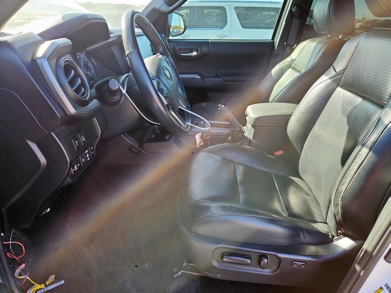 TOYOTA TACOMA DOUBLE CAB