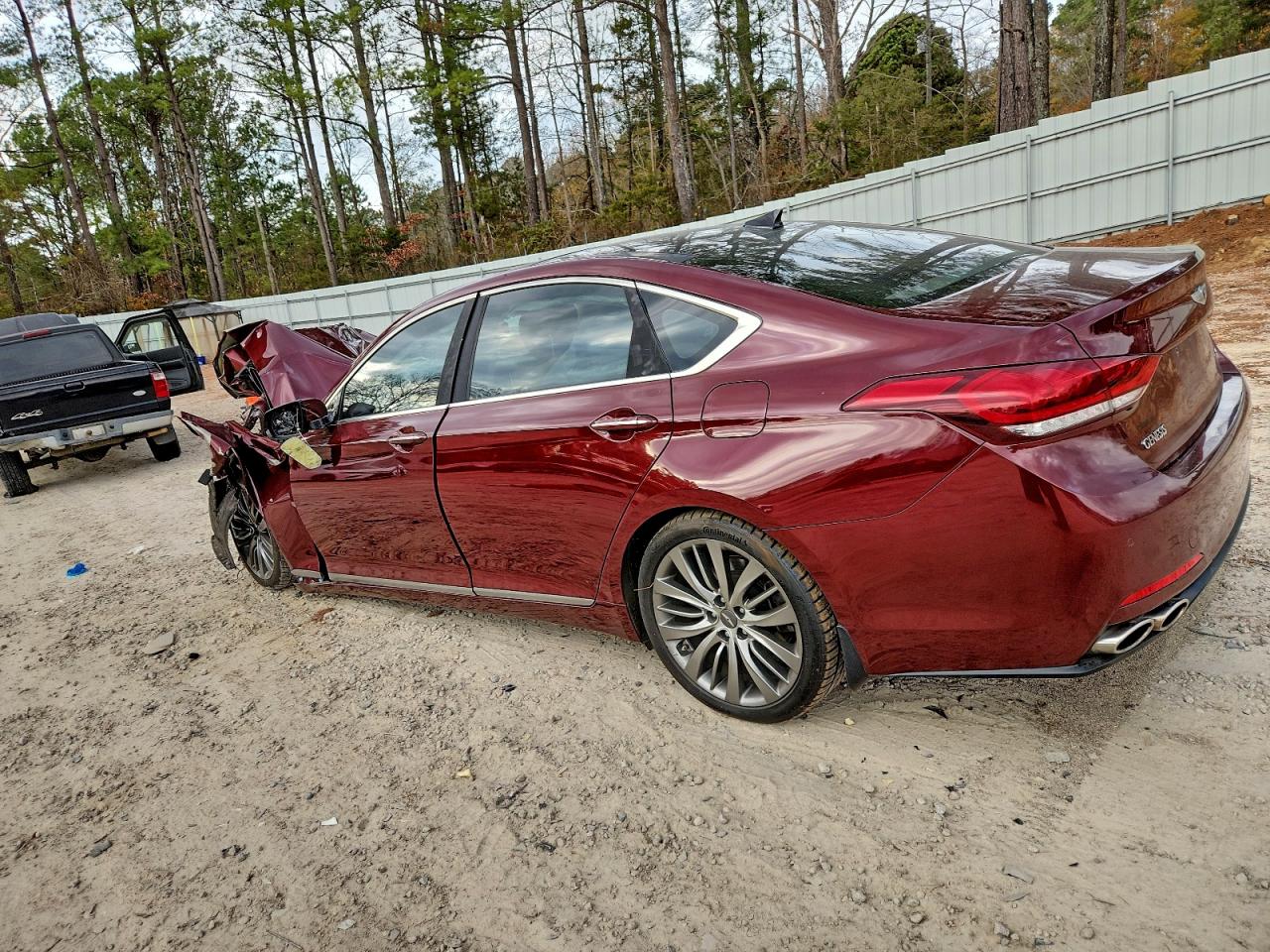 HYUNDAI GENESIS 5.0L