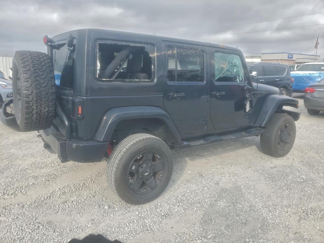 JEEP WRANGLER SAHARA