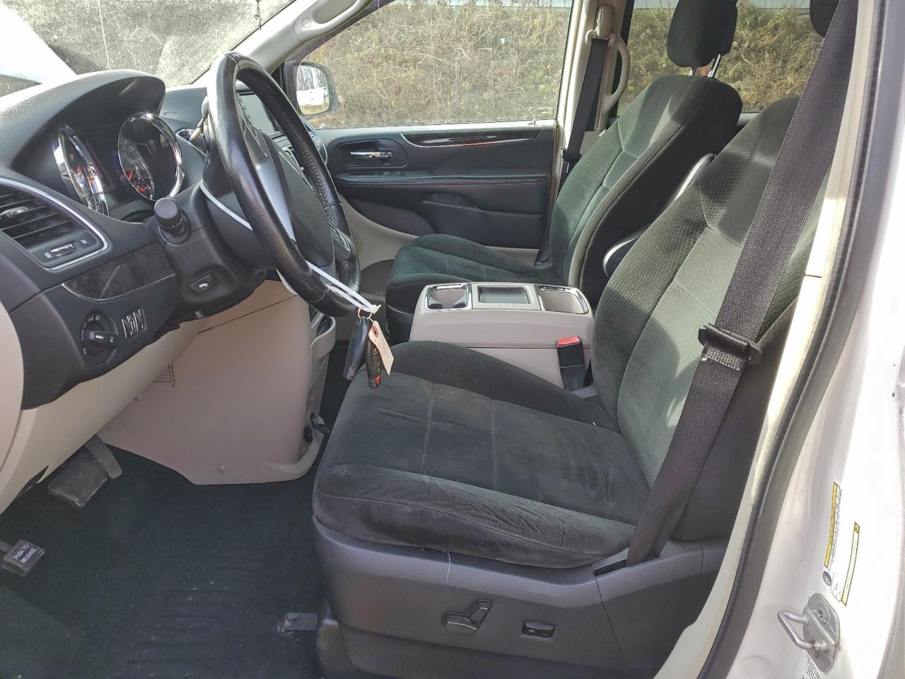 CHRYSLER TOWN & COUNTRY TOURING