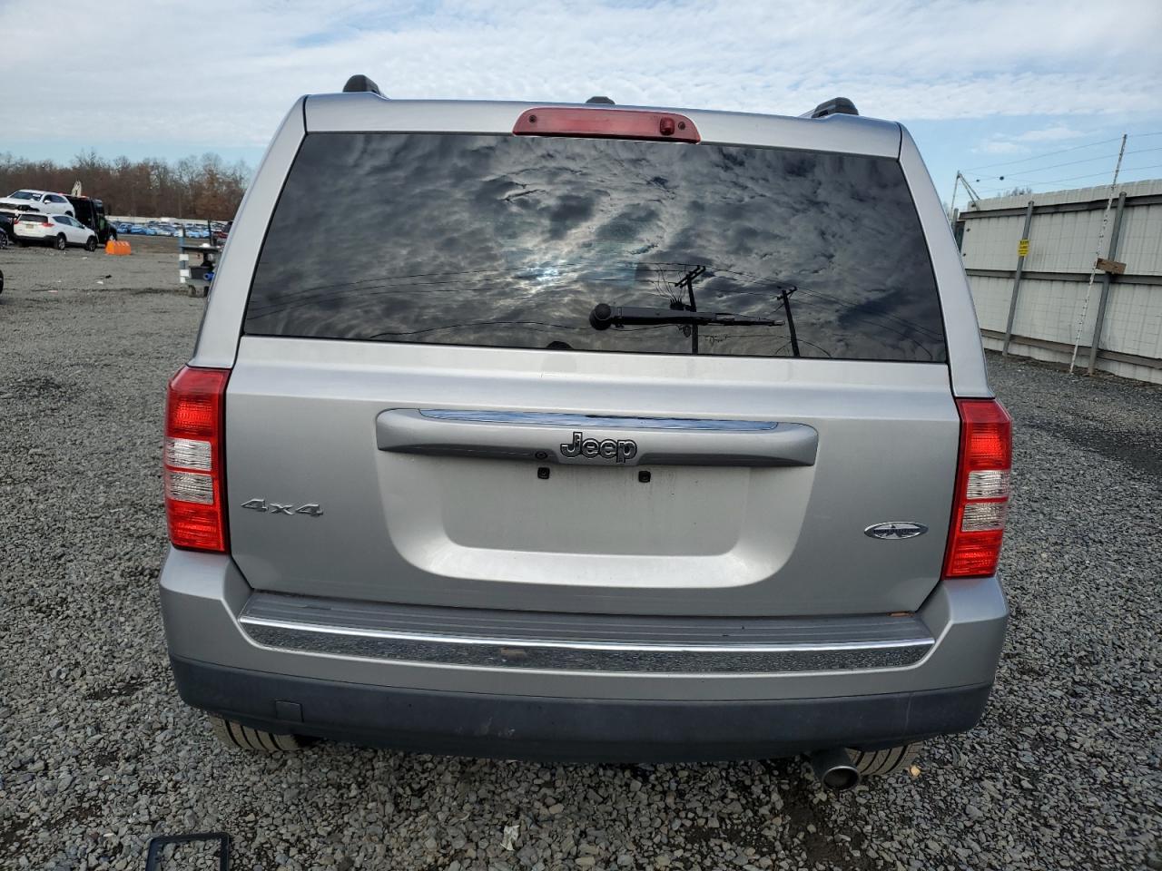 JEEP PATRIOT LATITUDE