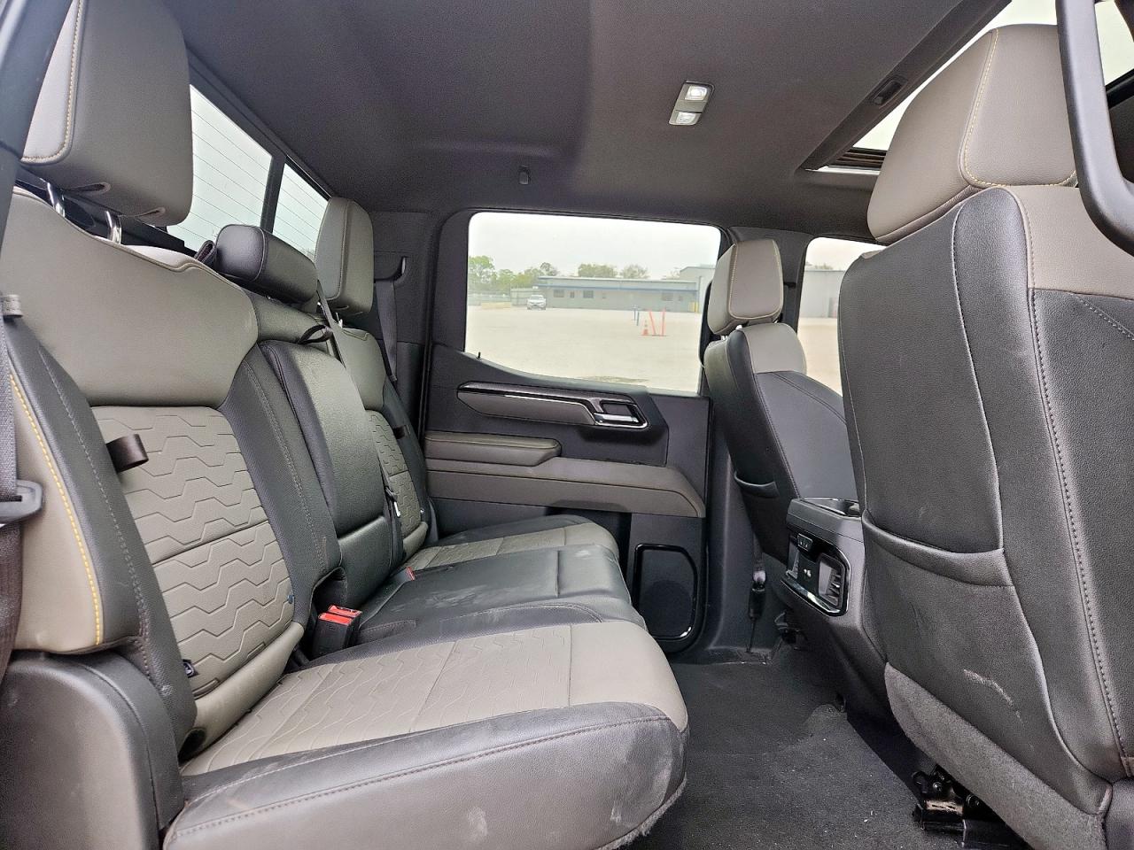 CHEVROLET SILVERADO K1500 ZR2