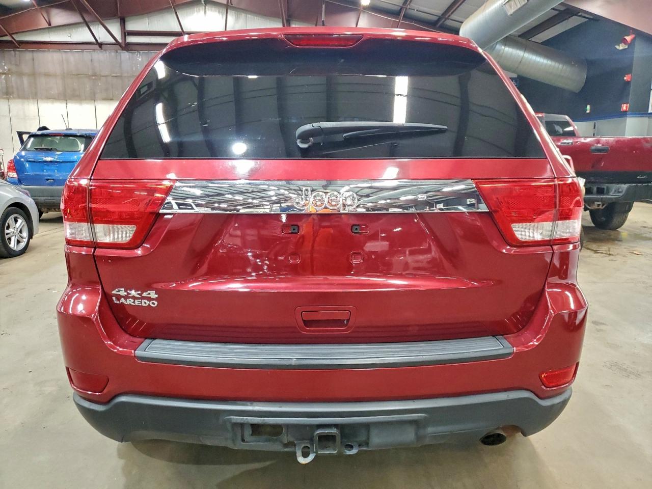 JEEP GRAND CHEROKEE LAREDO