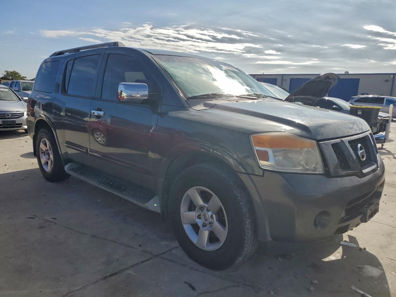 NISSAN ARMADA SE
