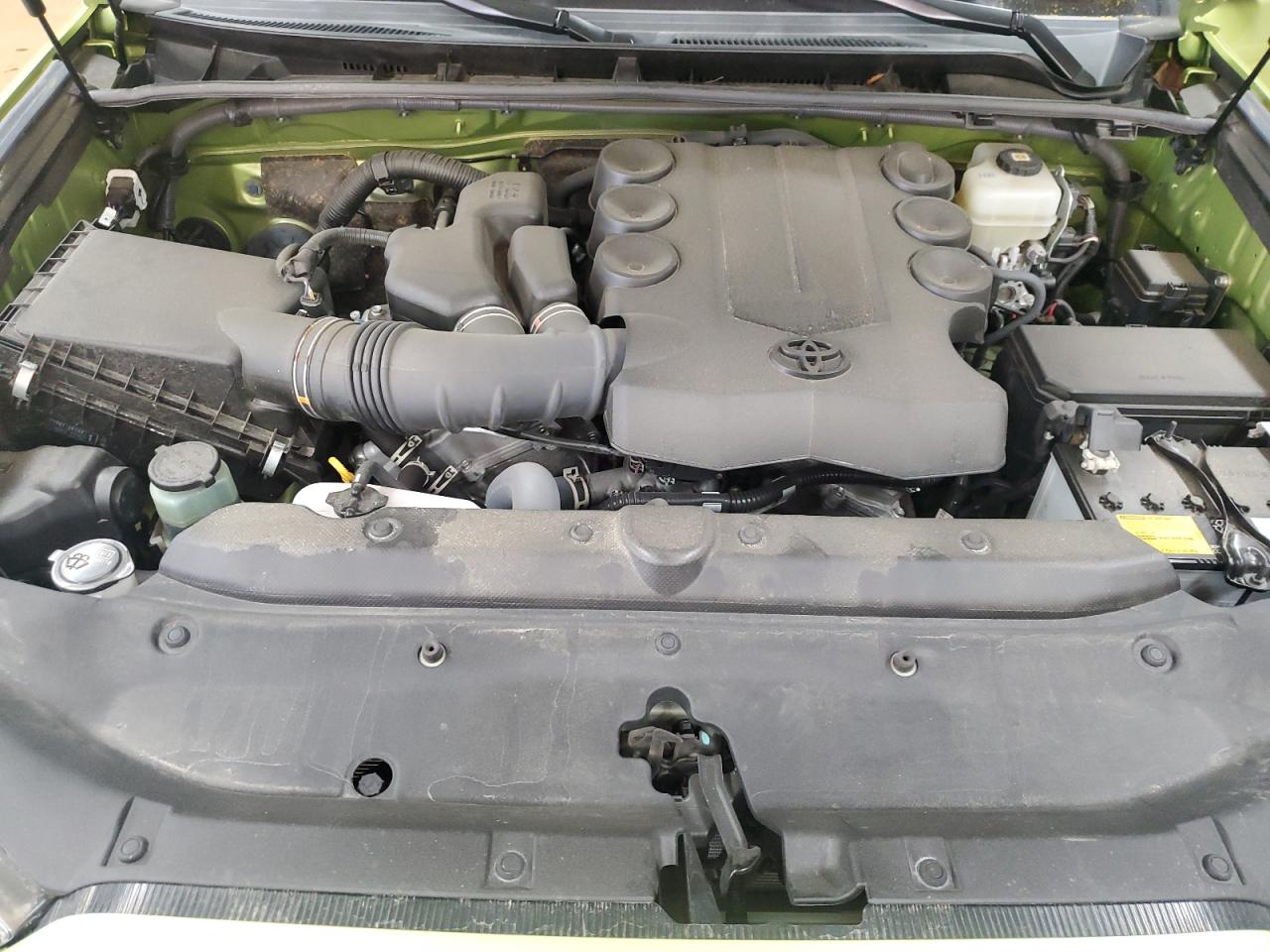 TOYOTA 4RUNNER SR5 PREMIUM