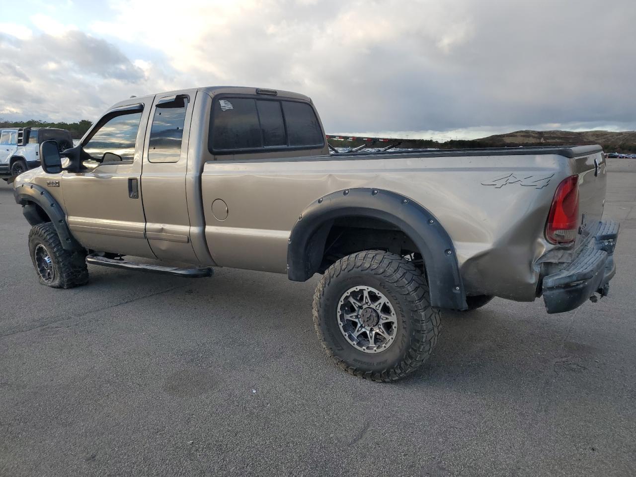 Lot #3315888103 2003 FORD F350 SRW S