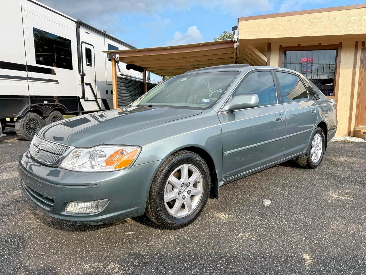 Lot #3279488283 2001 TOYOTA AVALON XL