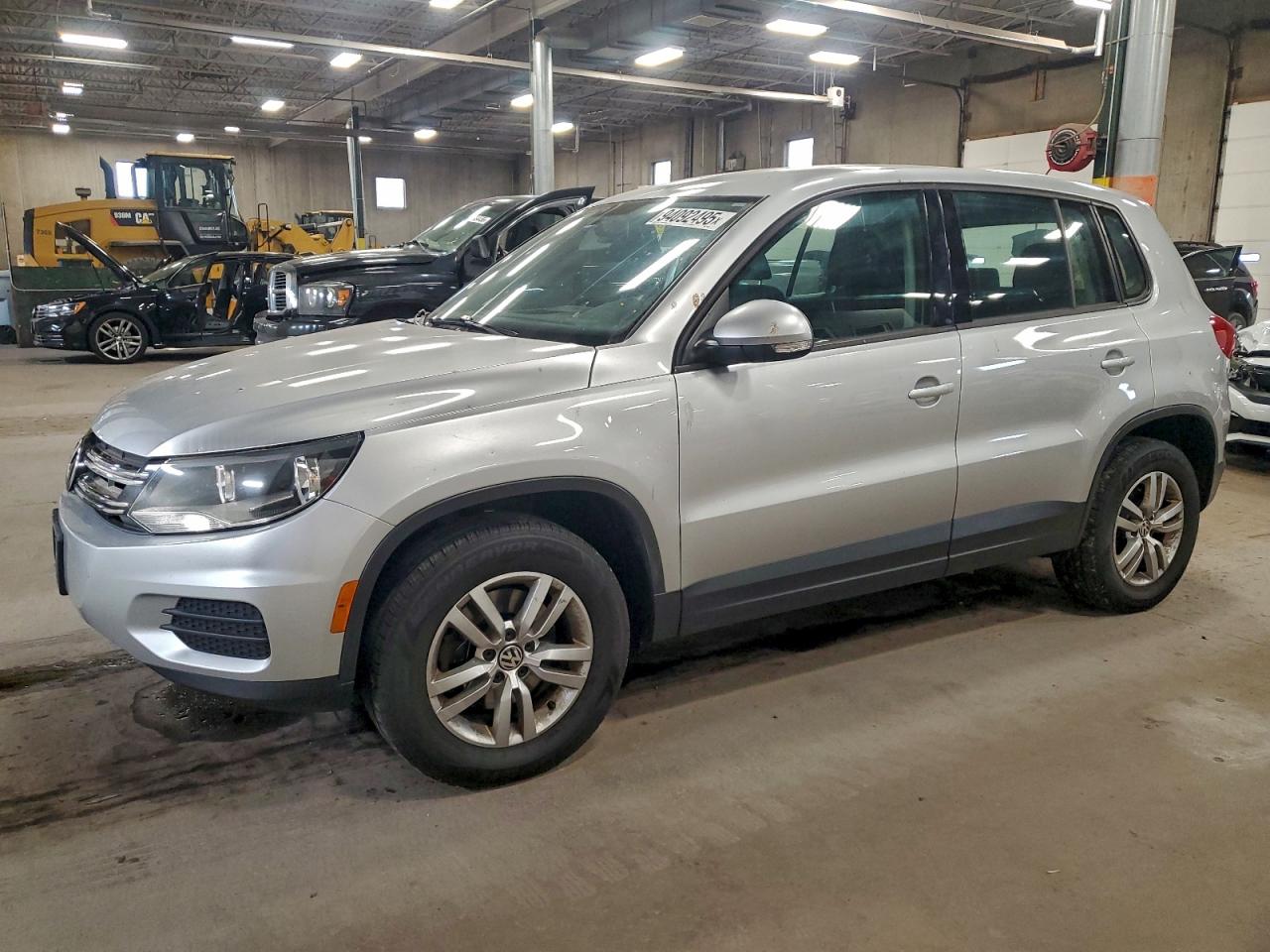 VOLKSWAGEN TIGUAN S