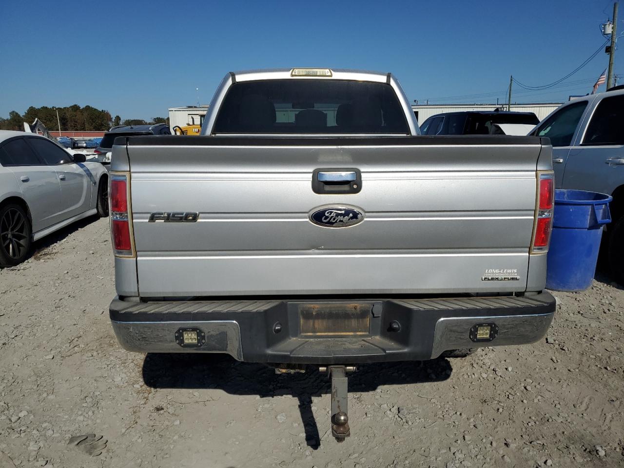 FORD F-150 SUPER CAB