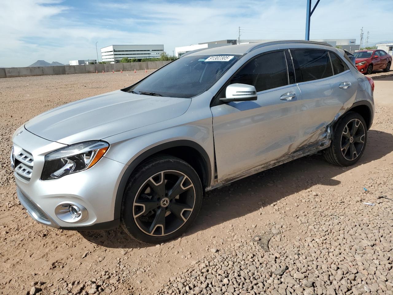 MERCEDES-BENZ GLA-CLASS 250