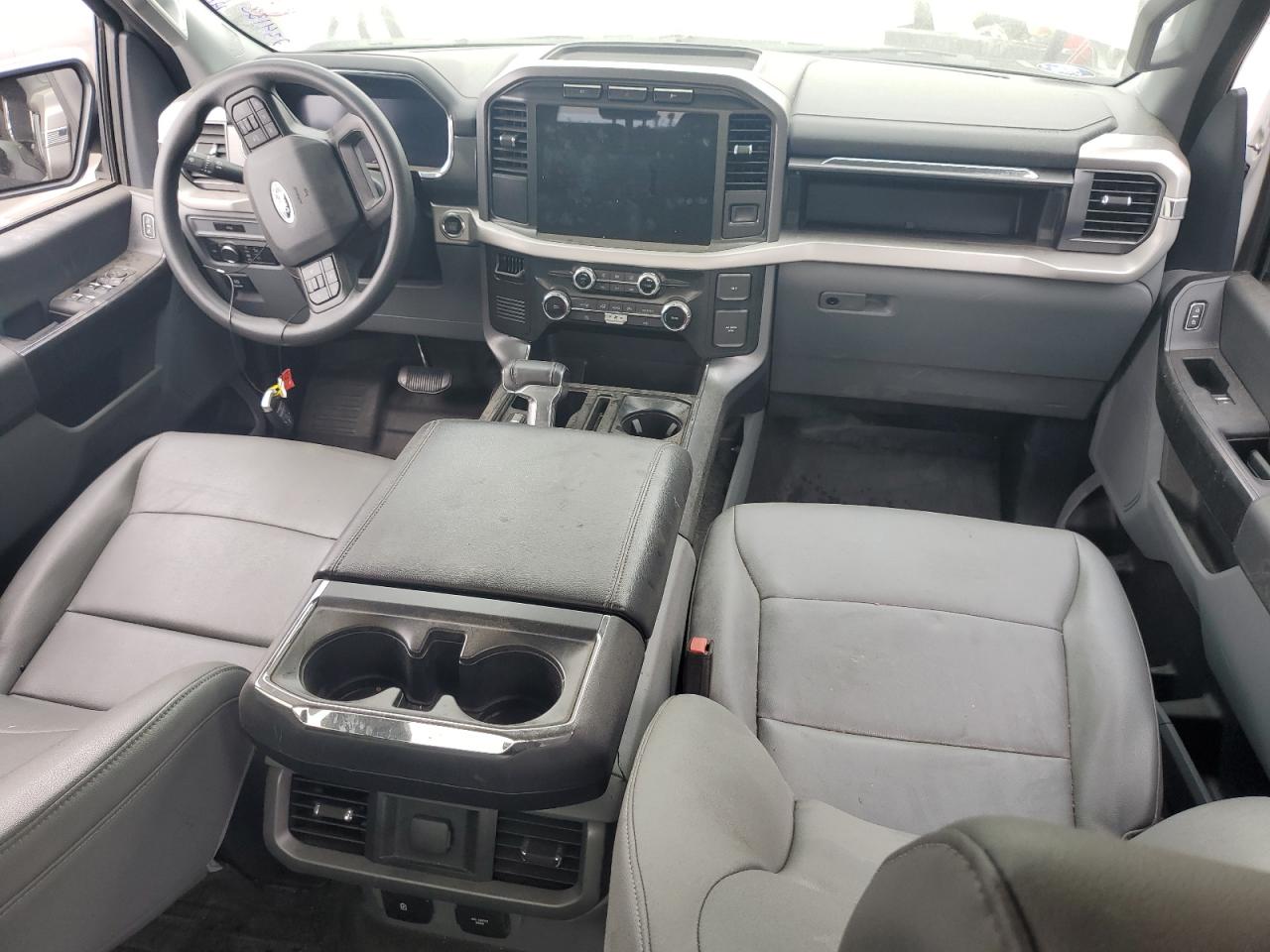 FORD F-150 LIGHTNING PRO