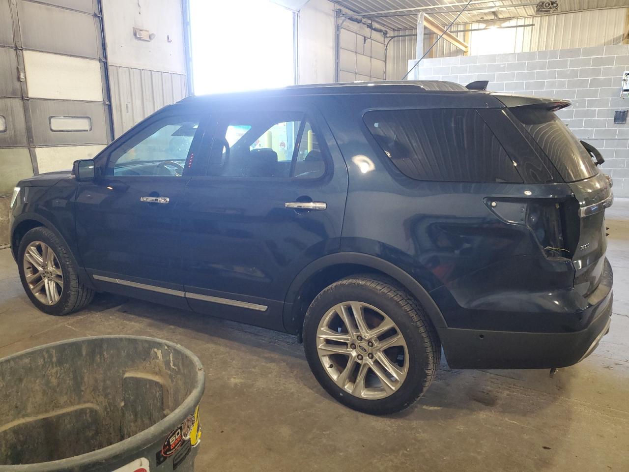FORD EXPLORER LIMITED