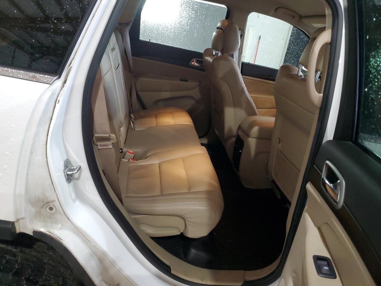 JEEP GRAND CHEROKEE LAREDO