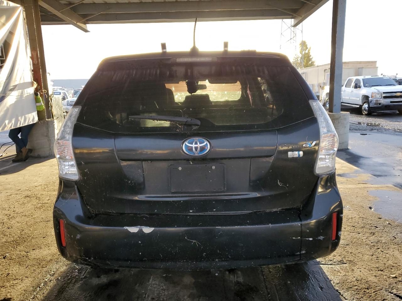 TOYOTA PRIUS V