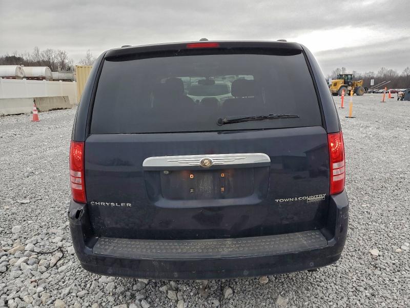 2010 CHRYSLER TOWN & COU #3302770386