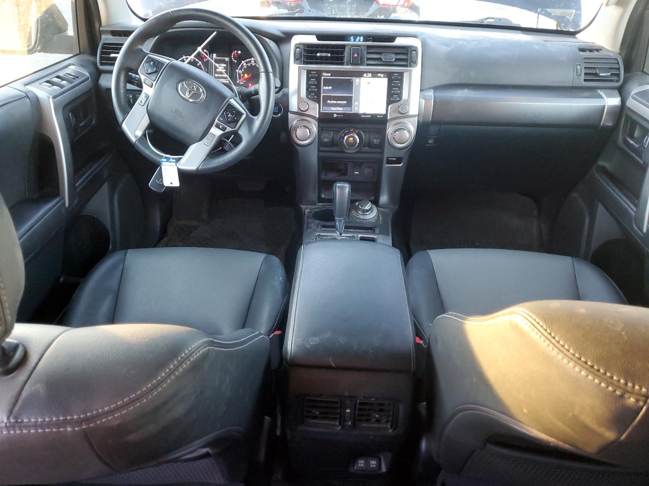 TOYOTA 4RUNNER SR5/SR5 PREMIUM