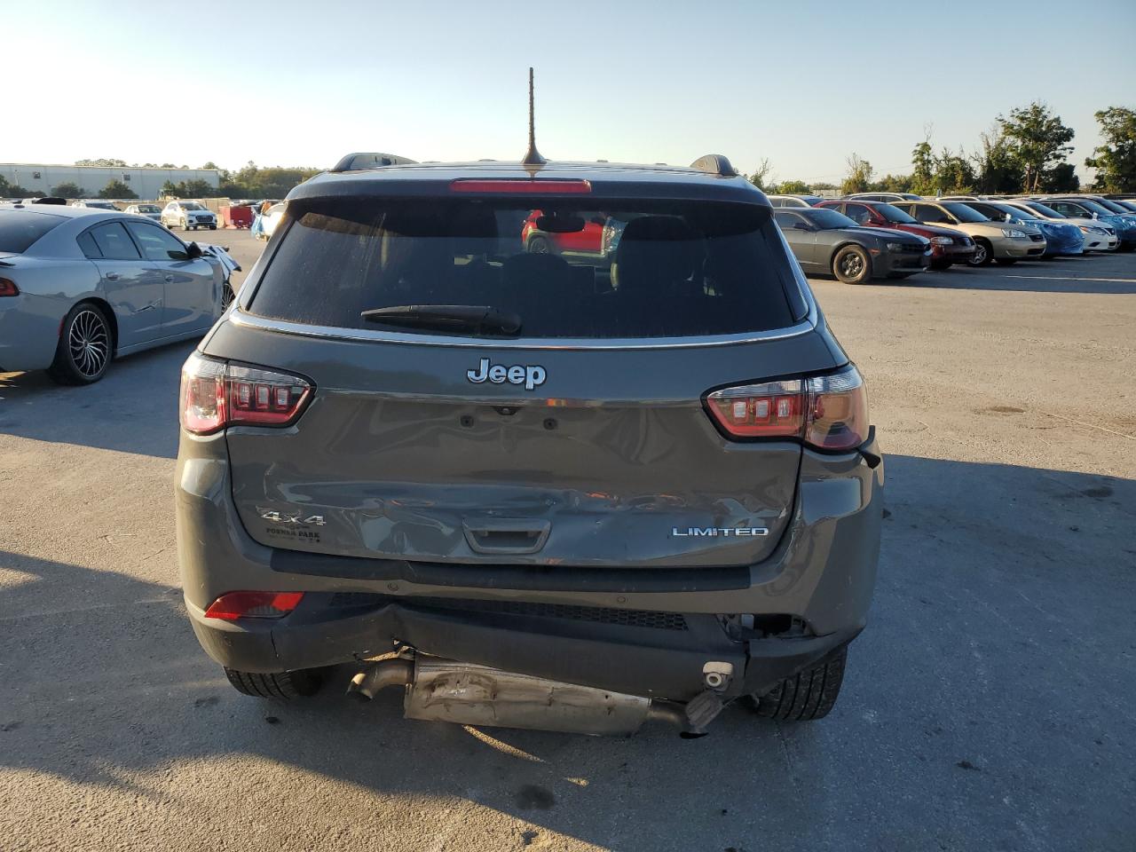 JEEP COMPASS LIMITED