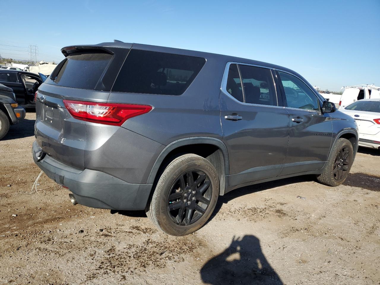 CHEVROLET TRAVERSE LS