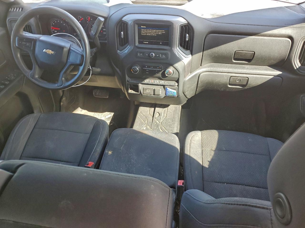 CHEVROLET SILVERADO C1500 CUSTOM