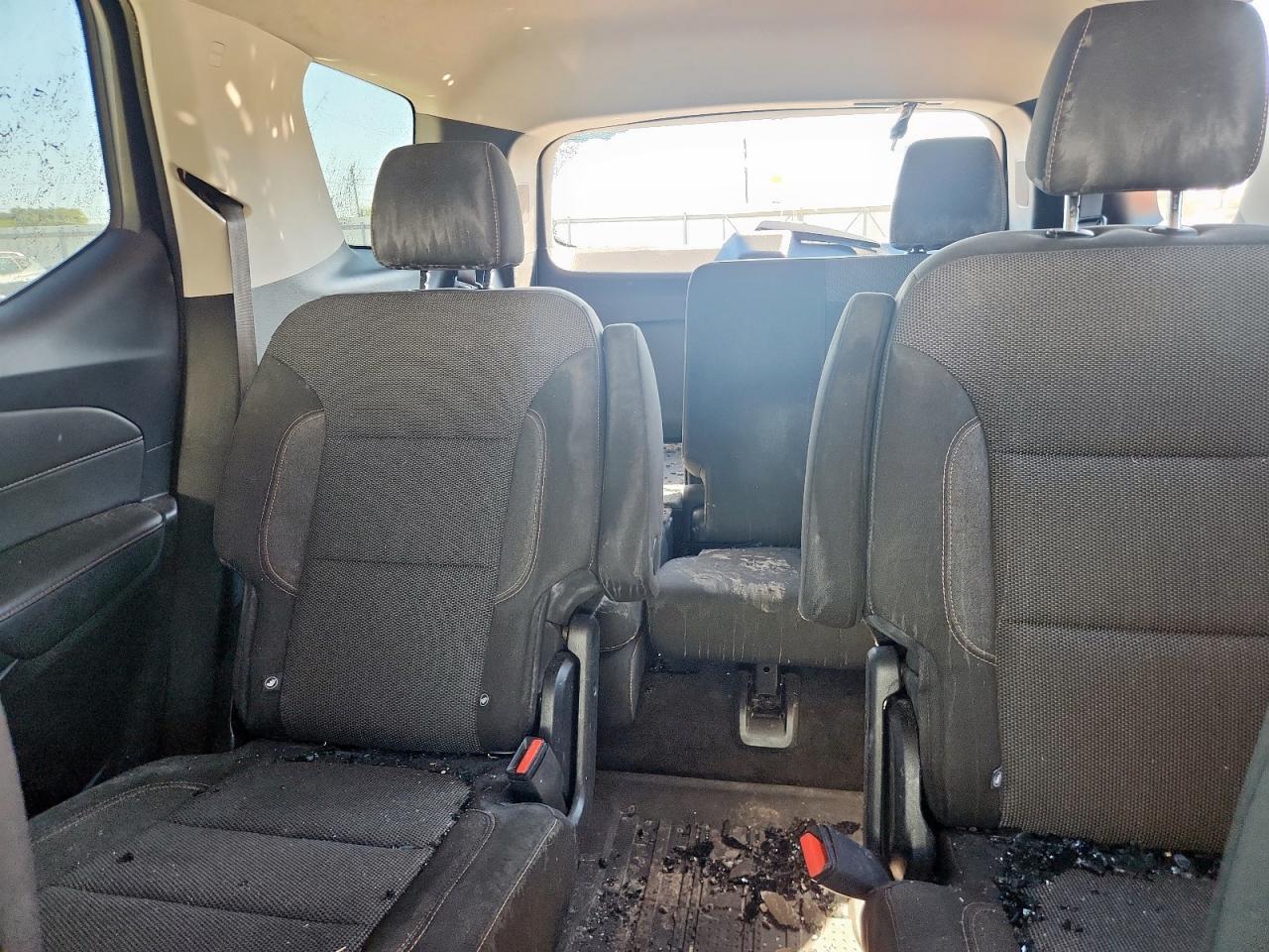 CHEVROLET TRAVERSE LT