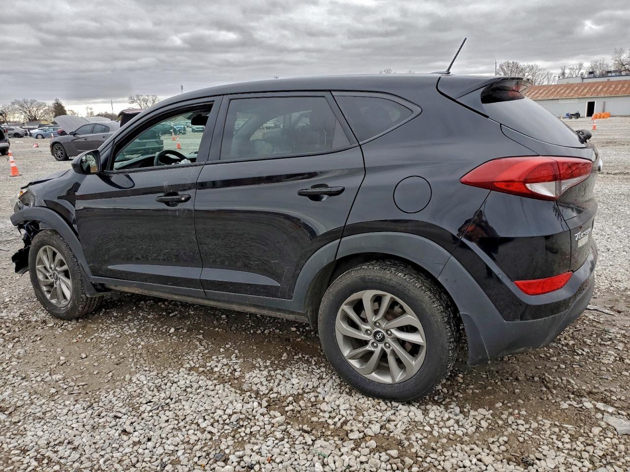 HYUNDAI TUCSON SE