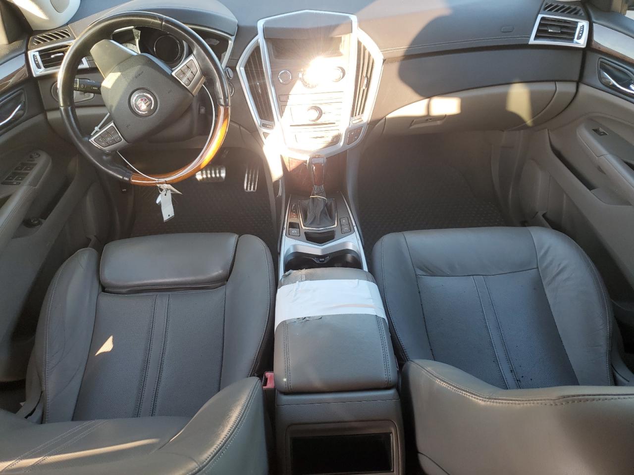 CADILLAC SRX LUXURY COLLECTION