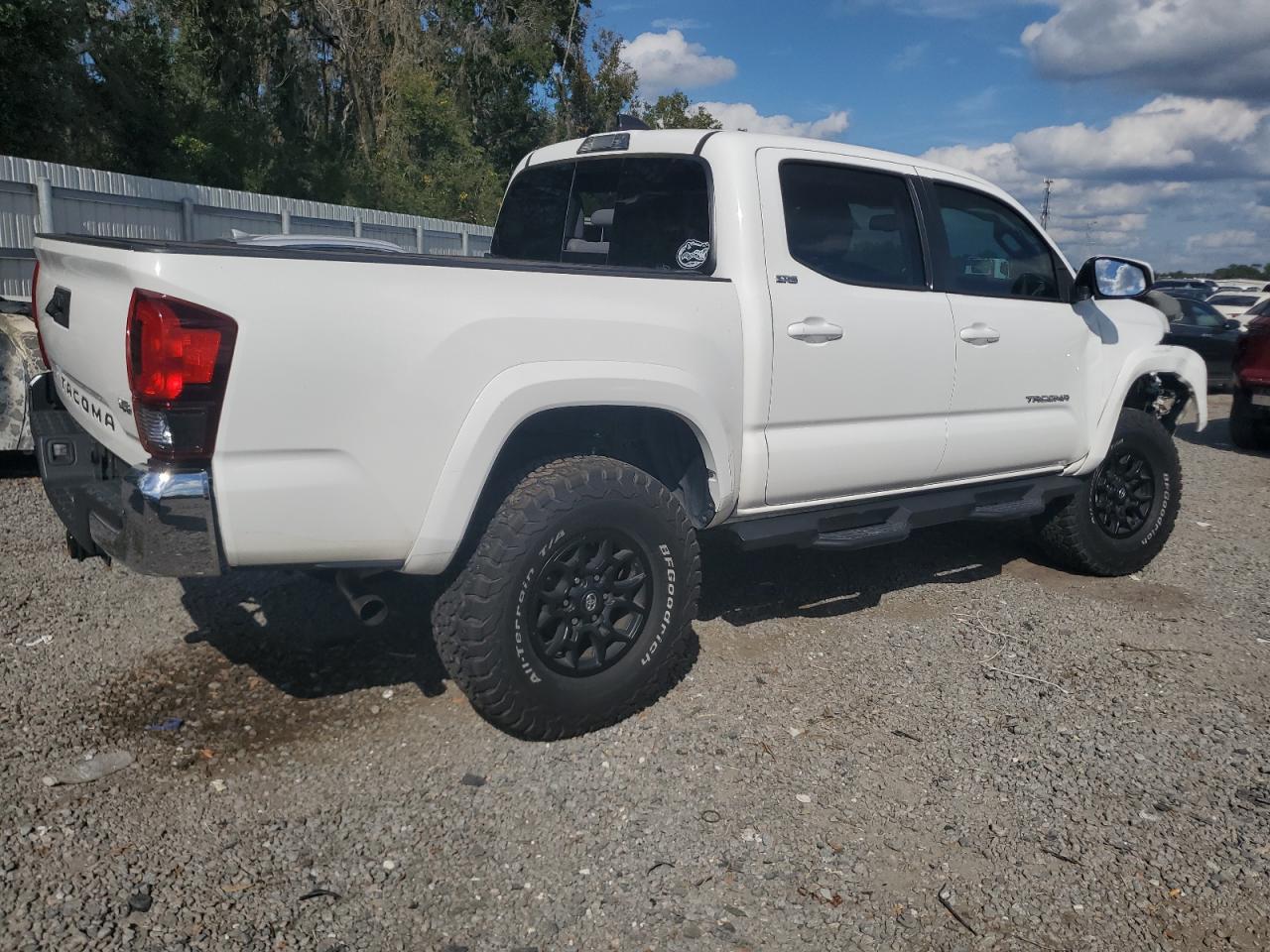 TOYOTA TACOMA DOUBLE CAB