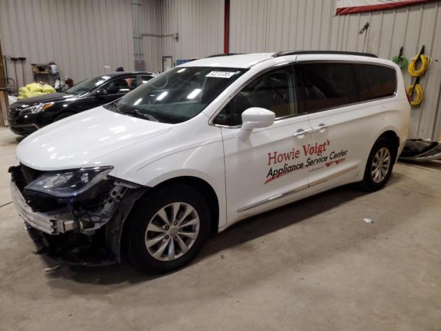 Global Auto Auctions: 2017 CHRYSLER PACIFICA T