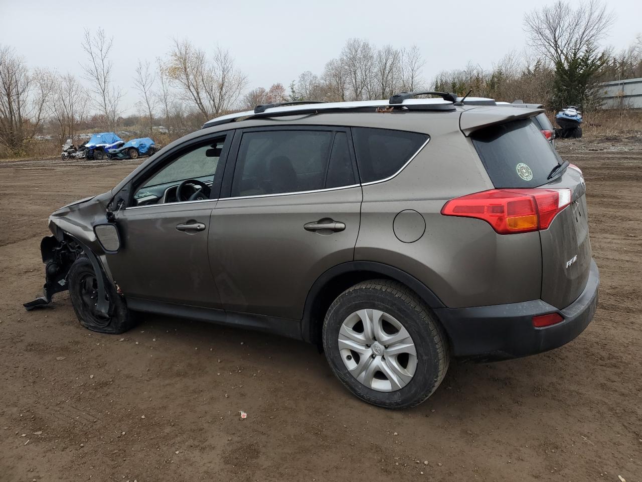 TOYOTA RAV4 LE
