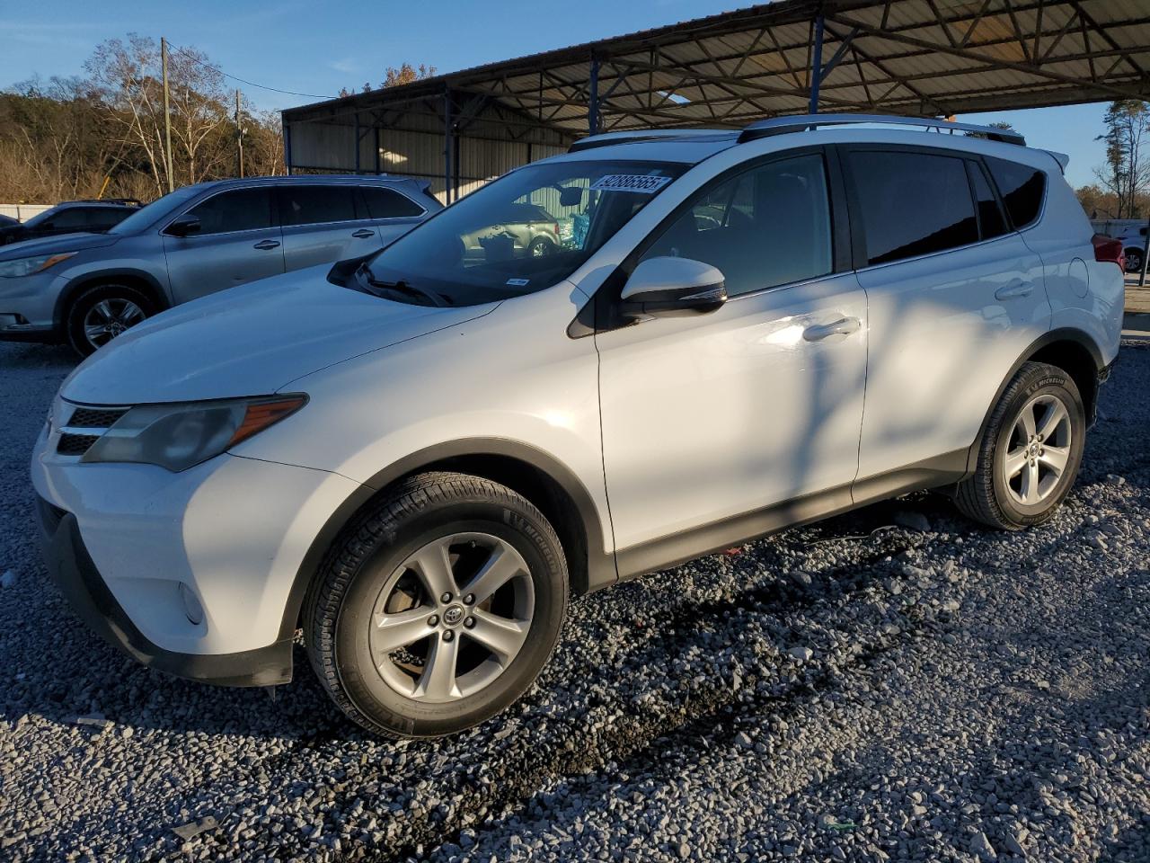 TOYOTA RAV4 XLE