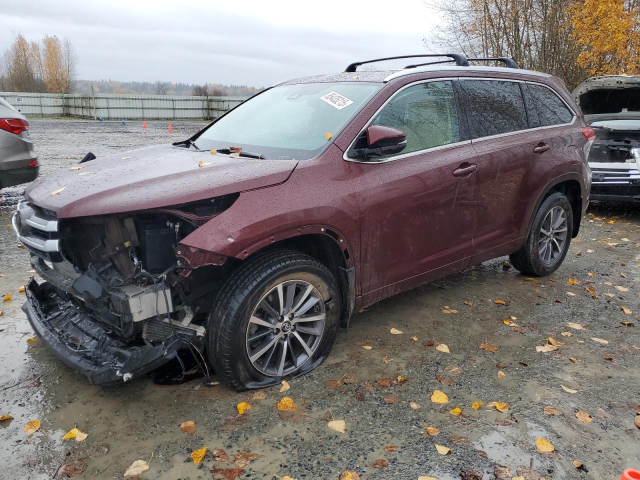 TOYOTA HIGHLANDER SE