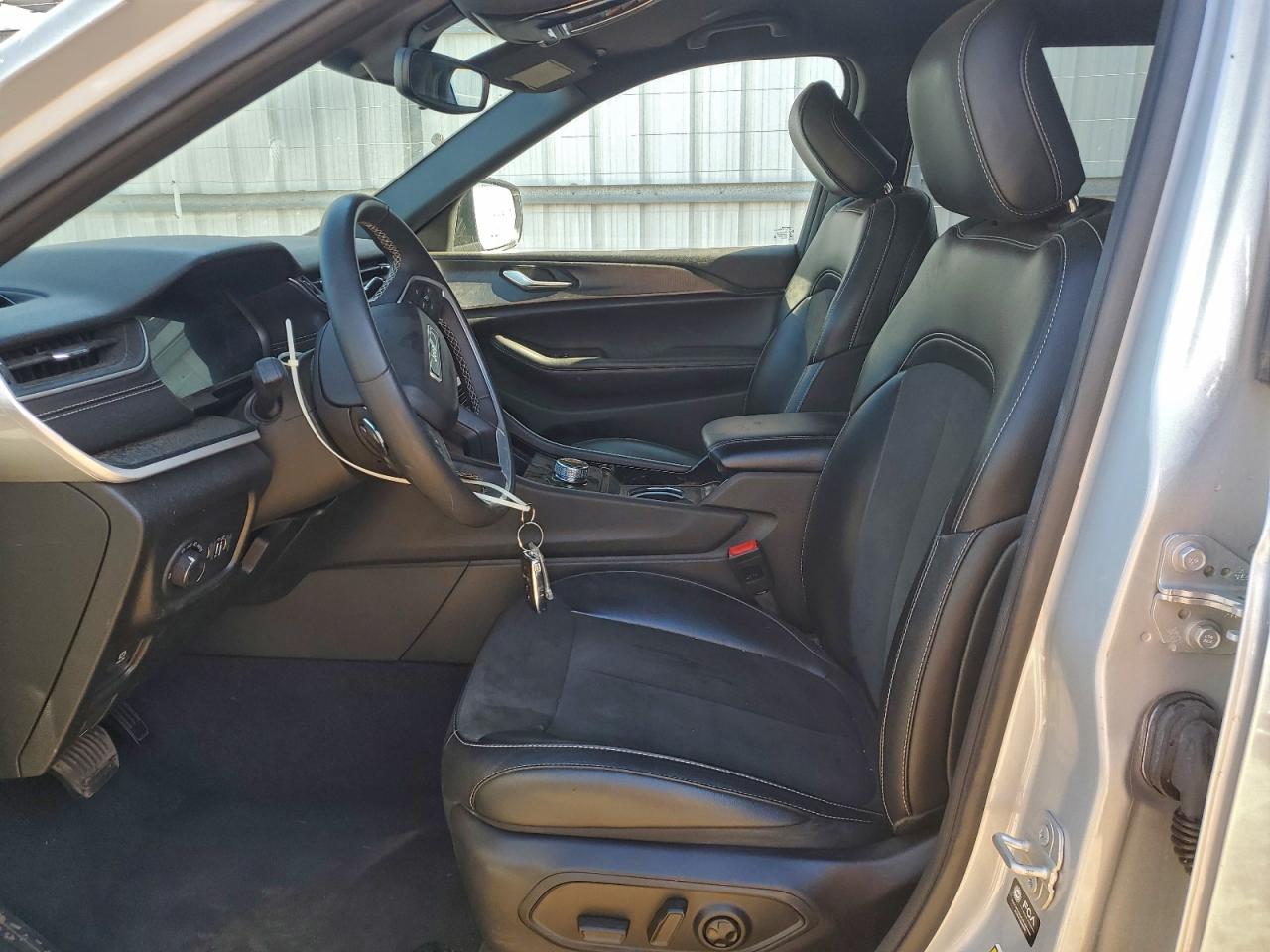 Lot #3304580436 2023 JEEP GRAND CHER