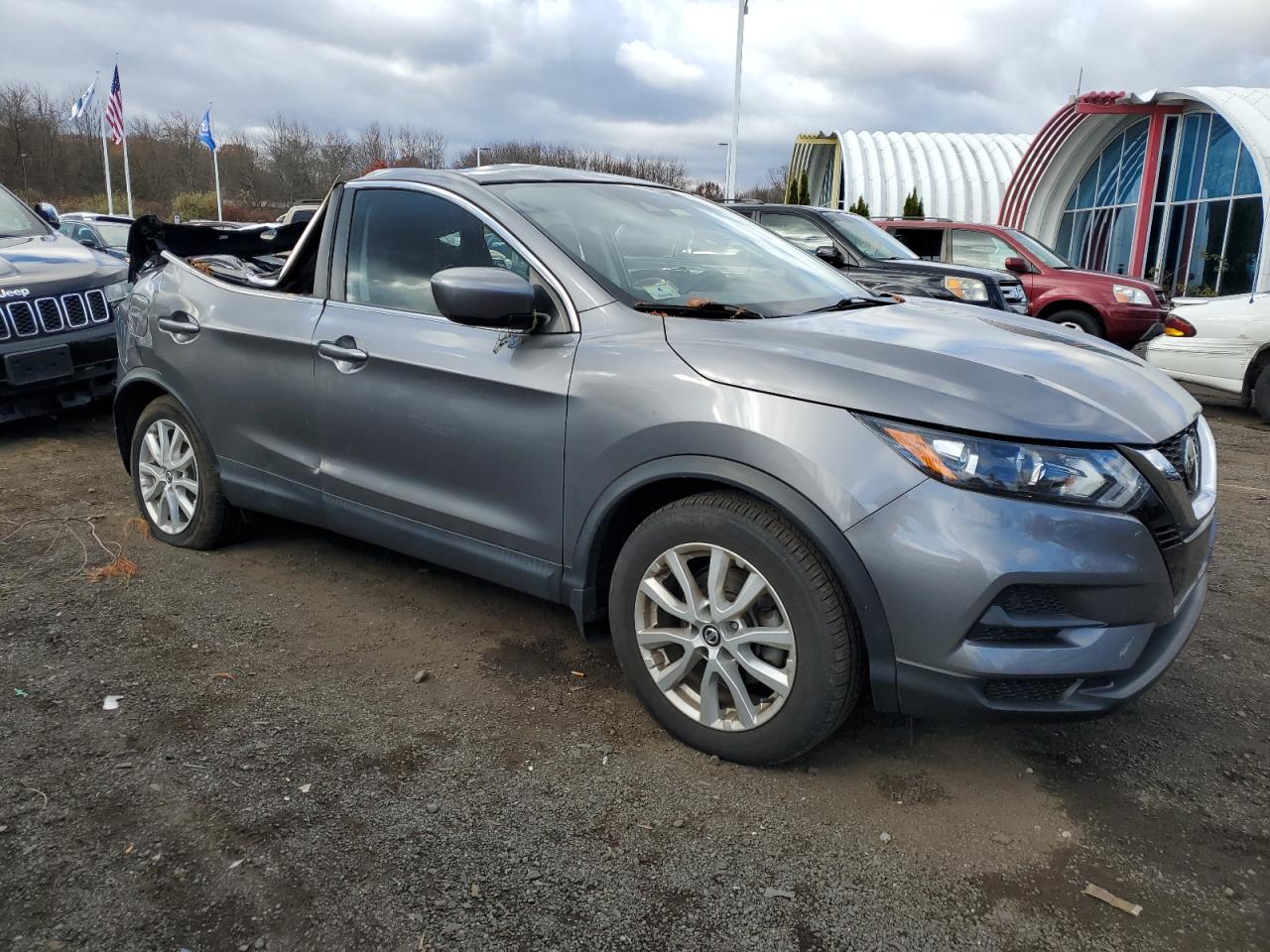 NISSAN ROGUE SPORT S