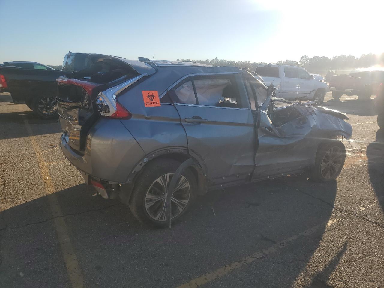 MITSUBISHI ECLIPSE SE