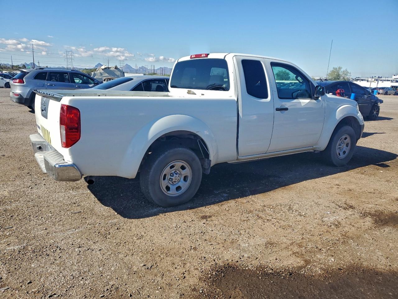 NISSAN FRONTIER S