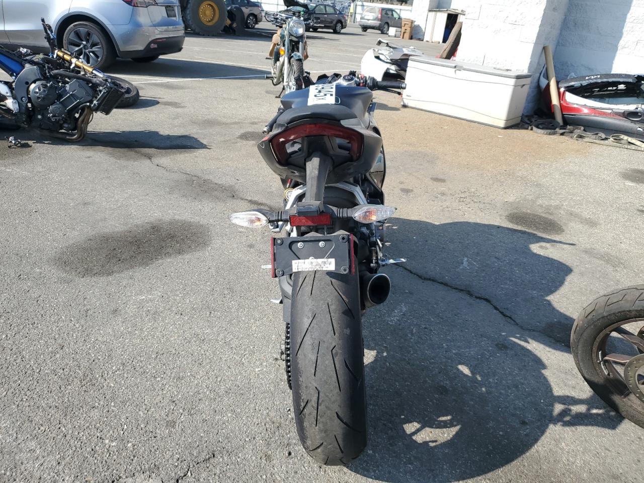 Lot #3298085130 2024 DUCATI PANIGALE V