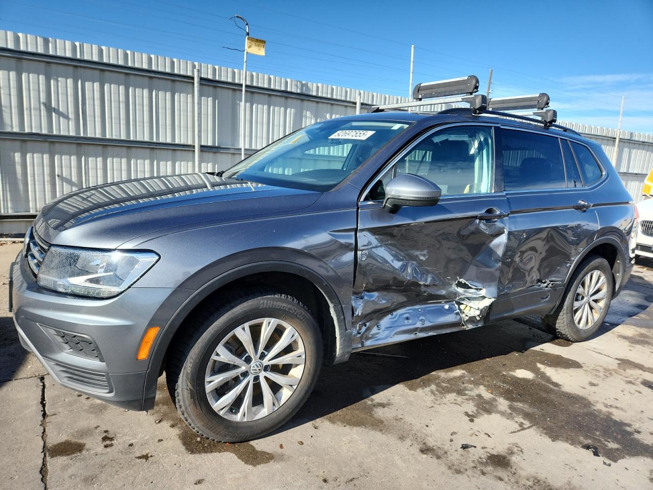 Lot #3302152150 2019 VOLKSWAGEN TIGUAN SE