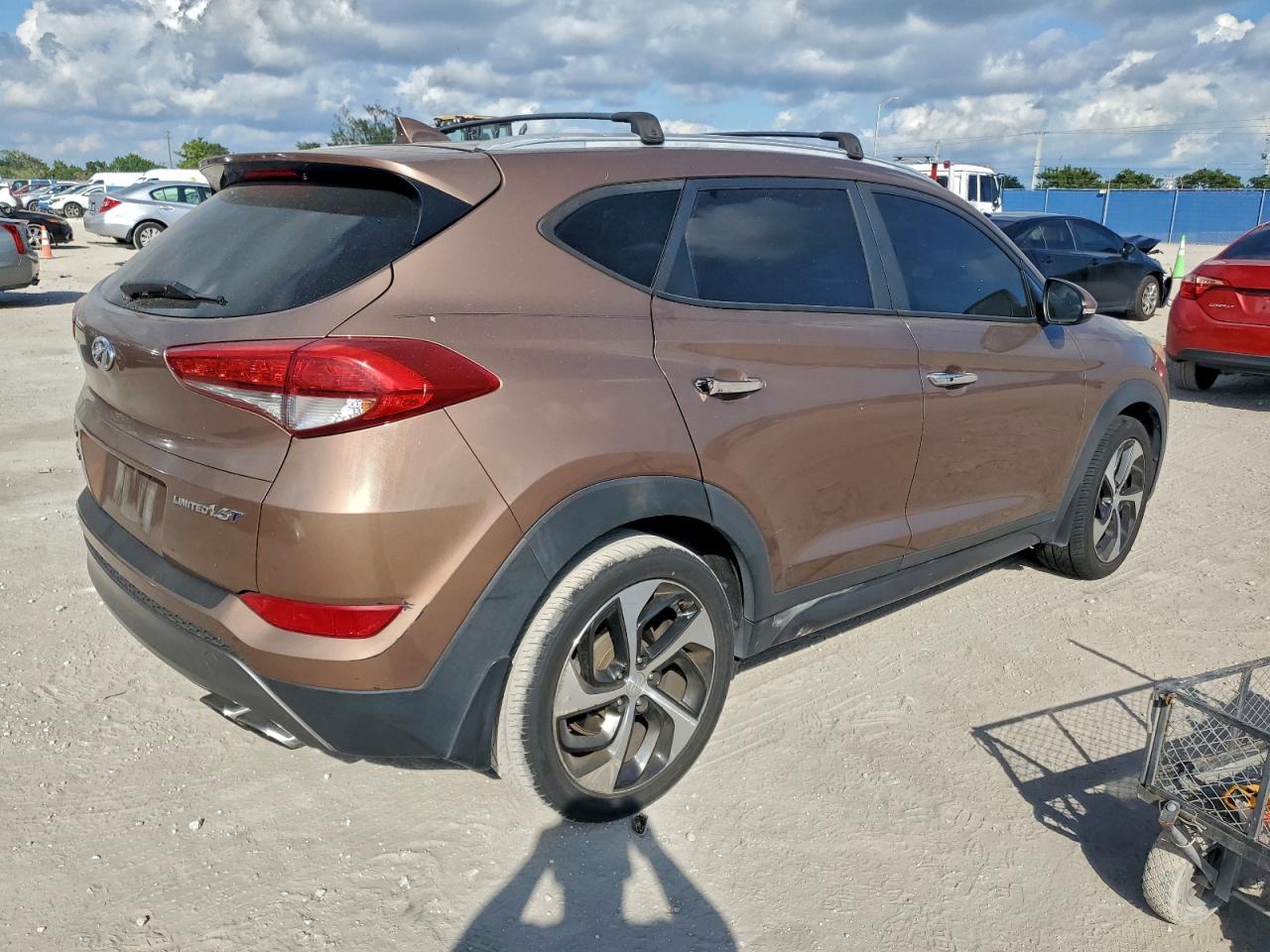 HYUNDAI TUCSON LIMITED