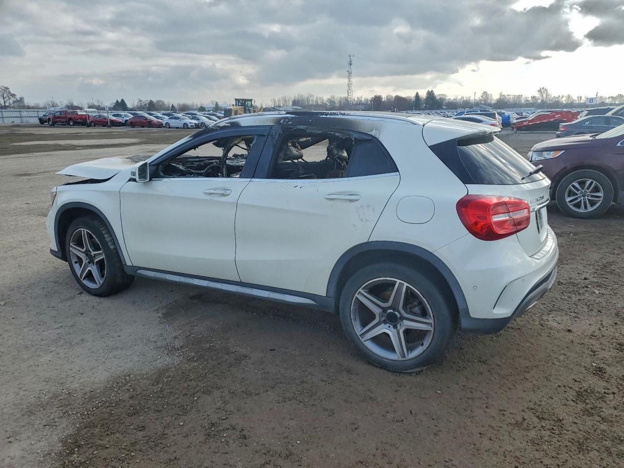 MERCEDES-BENZ GLA-CLASS 250 4MATIC