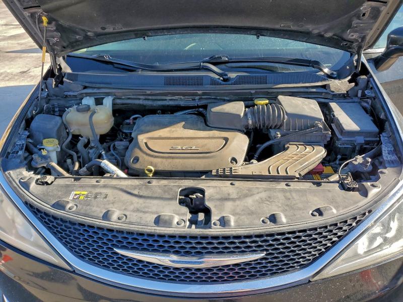 2017 CHRYSLER PACIFICA T #3296333409