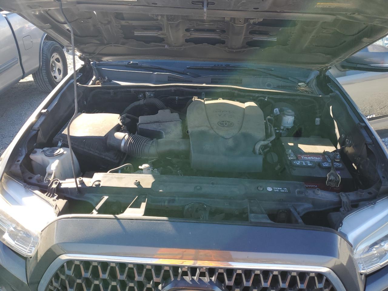 TOYOTA TACOMA DOUBLE CAB