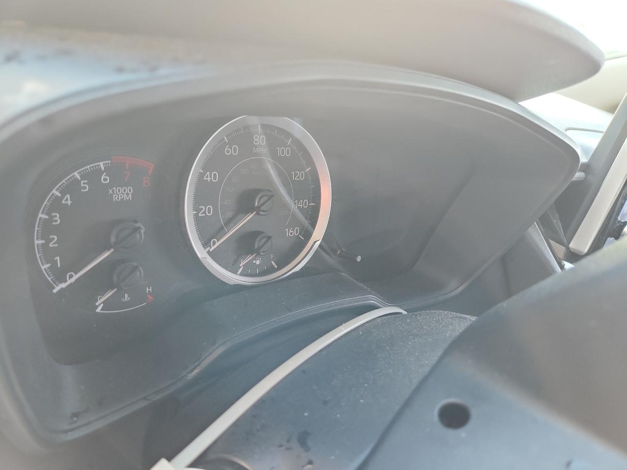 Lot #3301828355 2021 TOYOTA COROLLA LE