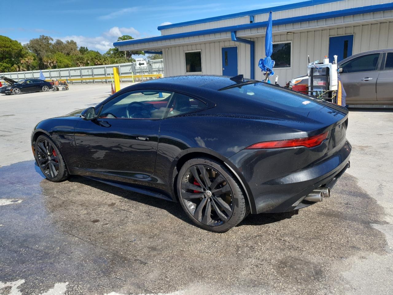 JAGUAR F-TYPE R DYNAMIC