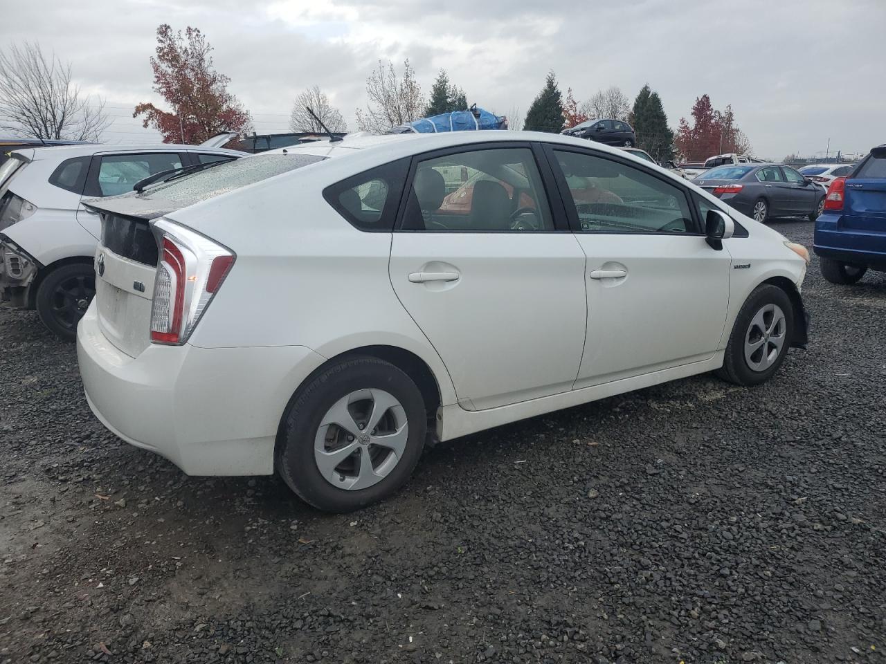 TOYOTA PRIUS