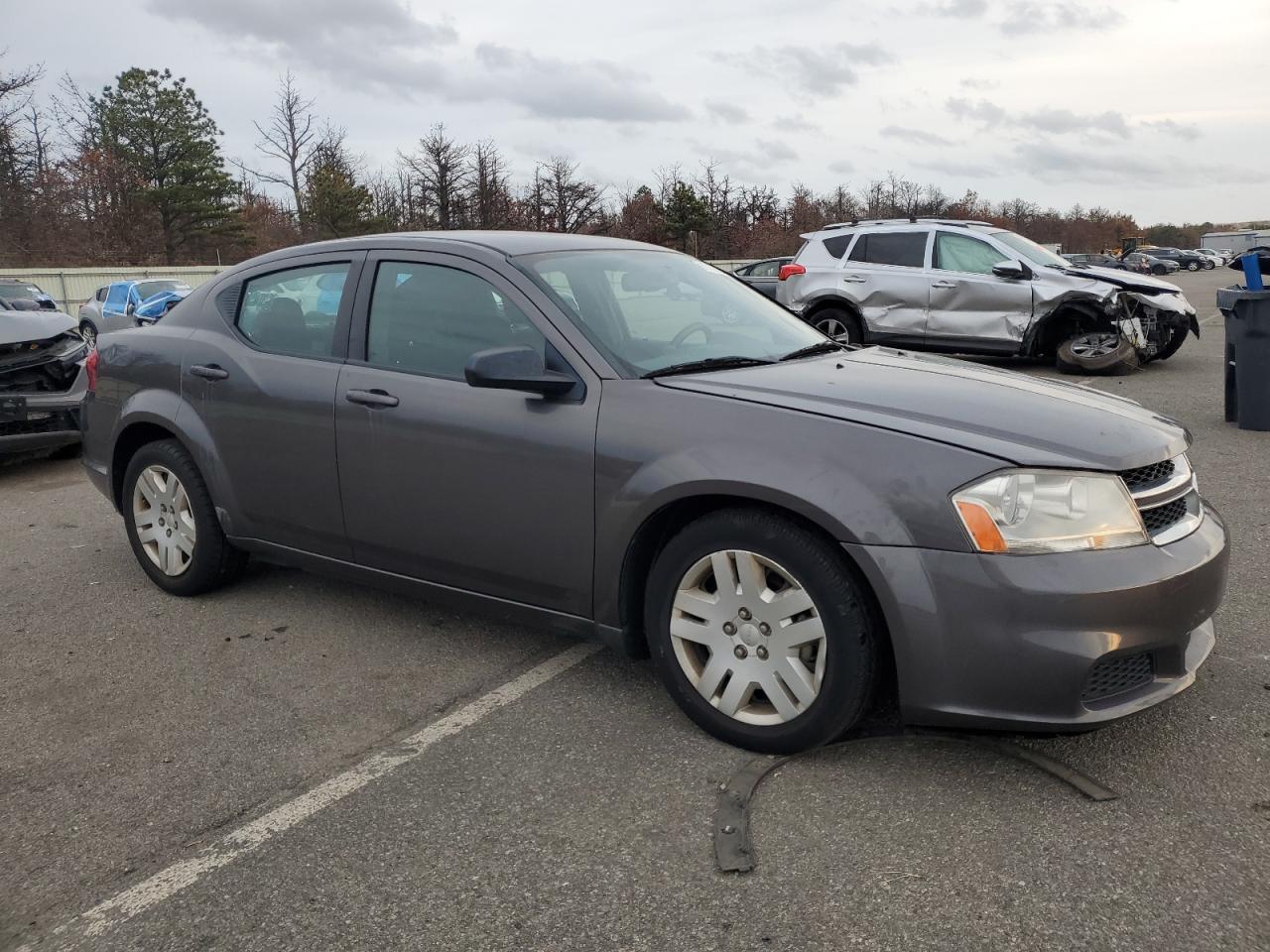 DODGE AVENGER SE