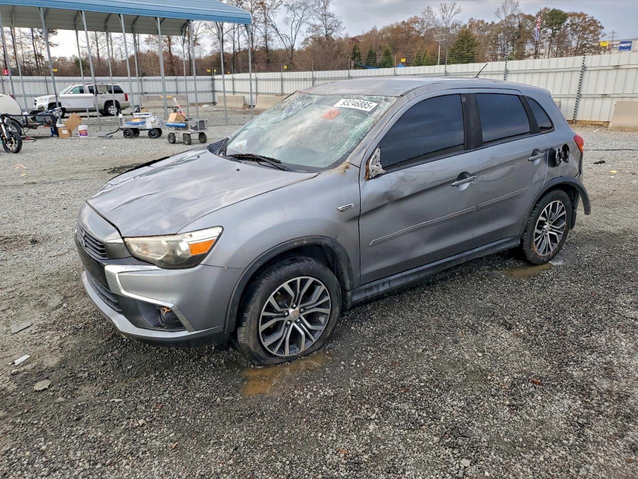 MITSUBISHI OUTLANDER ES